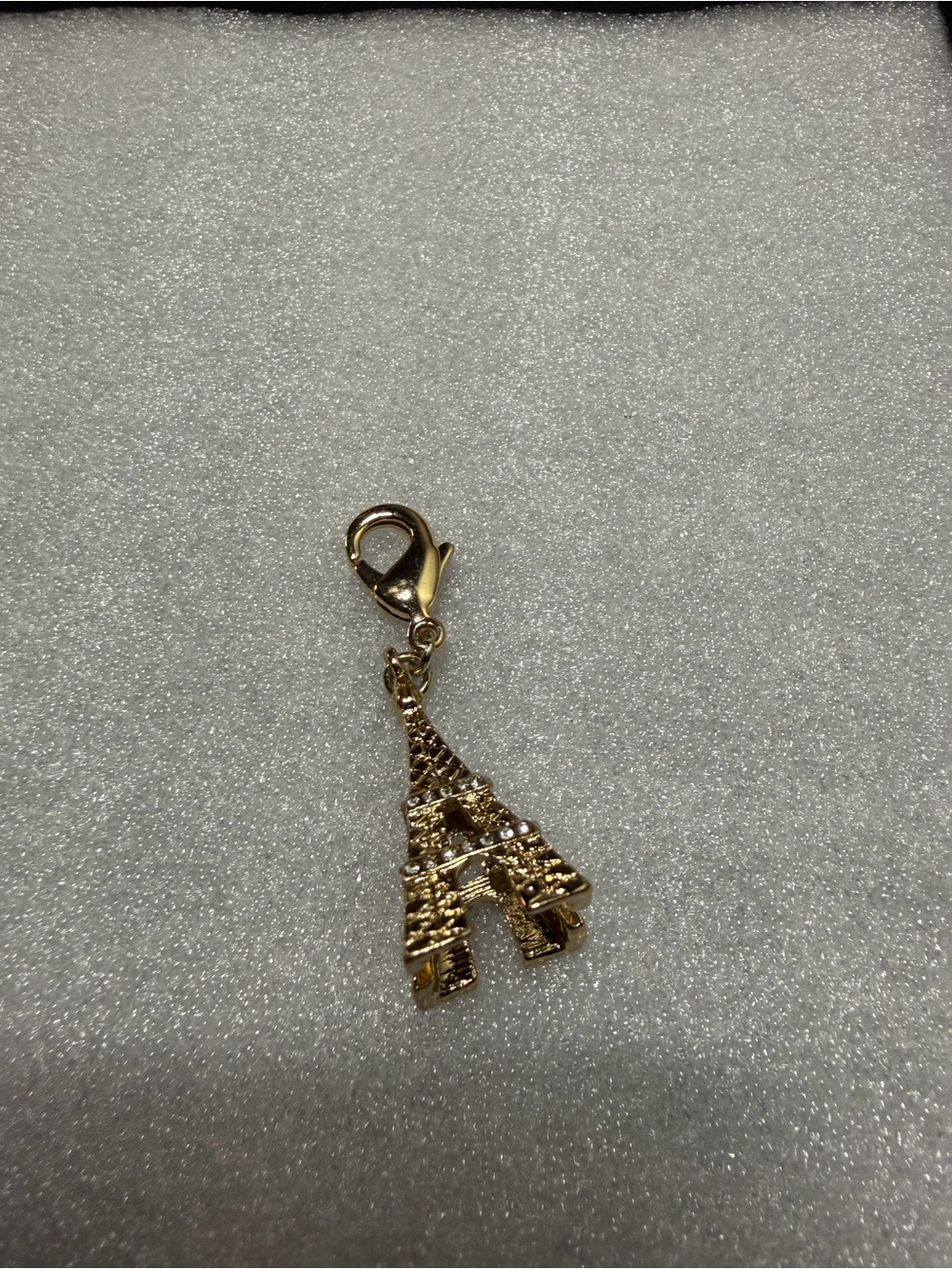 Betsey Johnson Gold Eiffel Tower Charm Keychain Clip